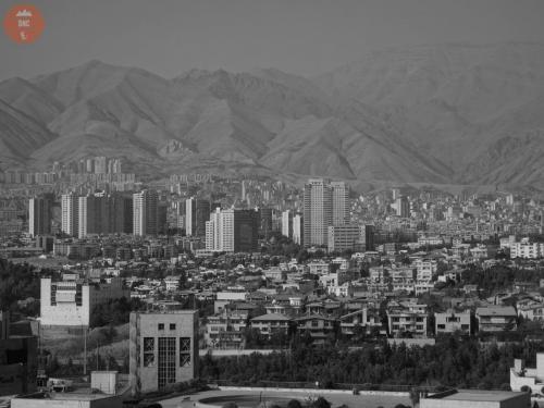 006 Články- Írán pestrobarevný Orient (betonové mraveniště)